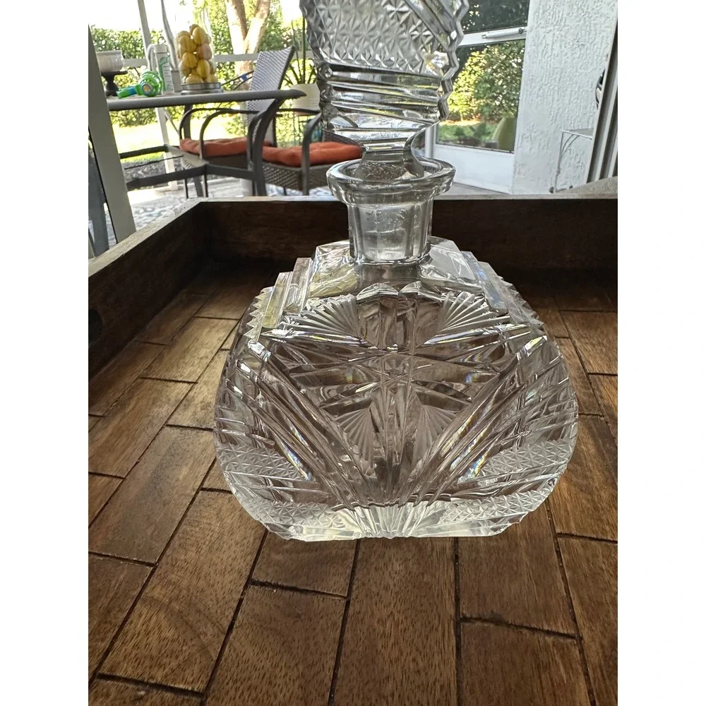 Vintage Cut Crystal Liquor Decanter‎ with Large Sculpted Stopper Barware EUC